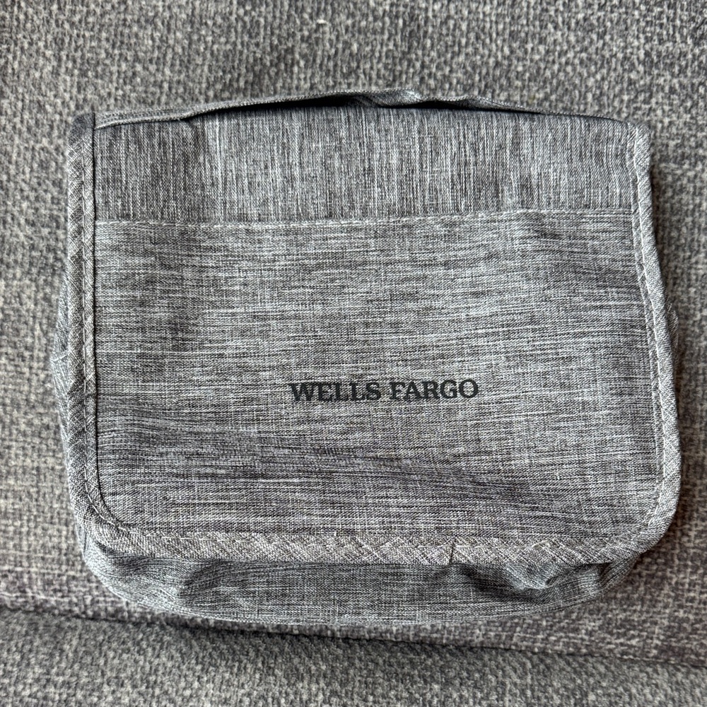 Altair Aerial Gray Travel Organizer Pouch